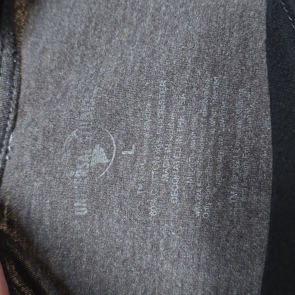 {Universal Studios} Men's Vintage Jurassic Park Print Grey Tshirt - Picture 9 of 9